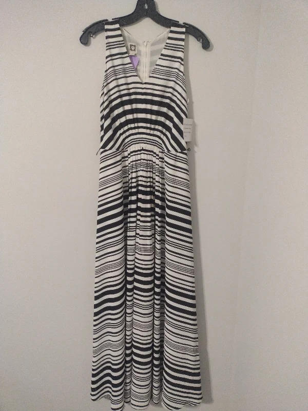 Dress Casual Maxi By Anne Klein  Size: Xs