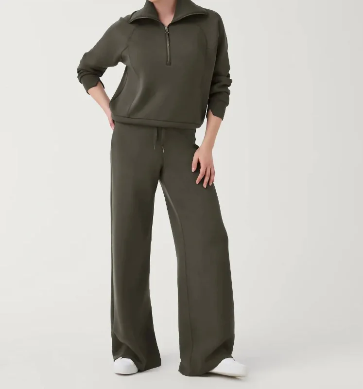 Airessential Wide Leg Pants In Dark Palm