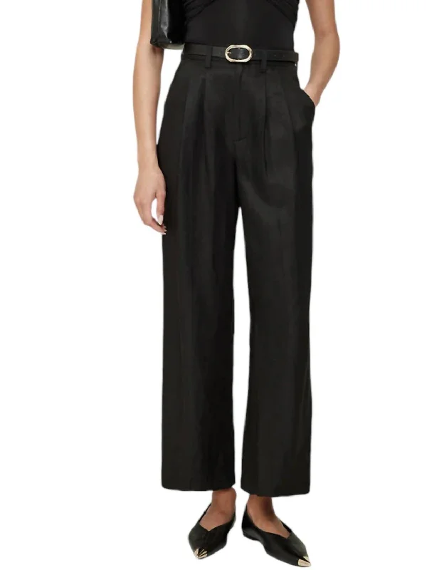 Carrie Cropped Pants In Black