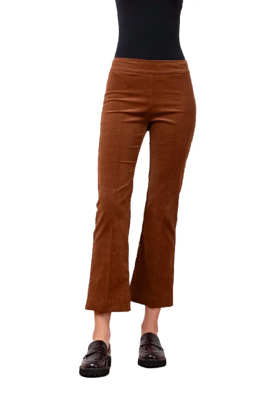 Leo Fine Corduroy Pants In Cognac