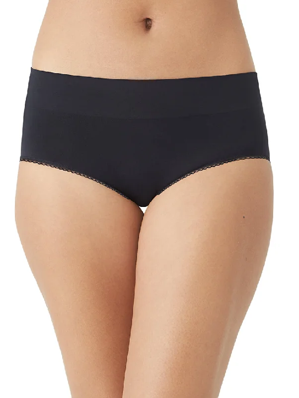 Wacoal Feeling Flexible Brief