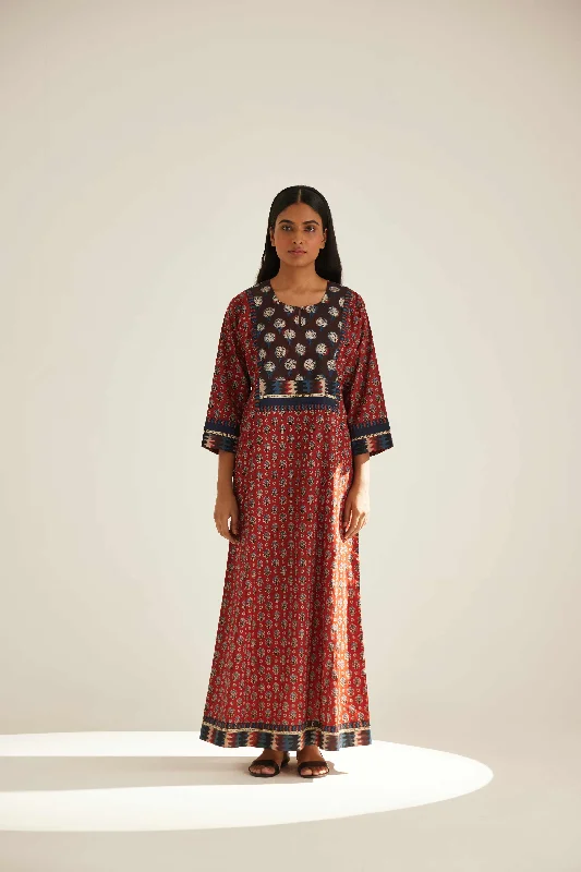 Yoke Caftan Maroon Blue